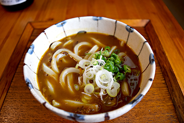 ピリ辛のカレーうどん