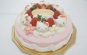 バレンタインとひなまつり ハローキティがお手伝い!?ホテルヴィスキオ尼崎 オリジナルケーキを販売 バレンタインとひなまつり ハローキティがお手伝い!?ホテルヴィスキオ尼崎 オリジナルケーキを販売