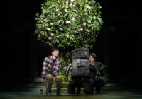 劇団四季「ロボット・イン・ザ・ガーデン」京都劇場で公演中　 ロボットと、心温まる「人生再起動」の旅へ――。