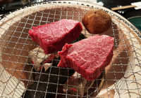 厳選した国産牛肉は日本酒が飲みたくなる上品な味