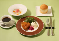 【東京・丸の内】三菱一号館美術館Café 1894で「新版画展」限定メニュー。文明開化を味わう優雅なひととき